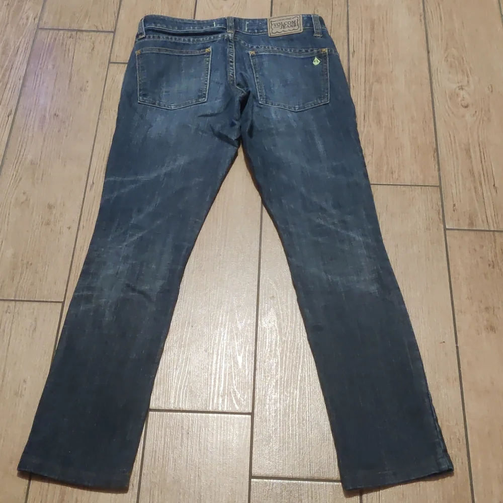 Volcom Jeans - Picture 2 of 14